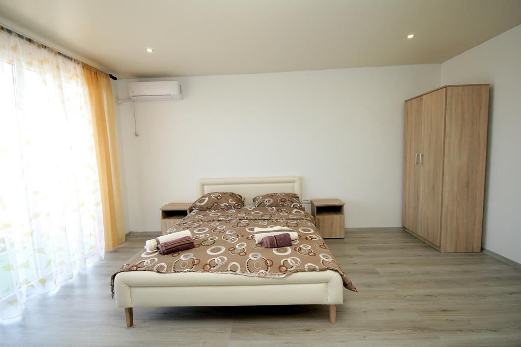 Apartments Victoria Sutomore Esterno foto