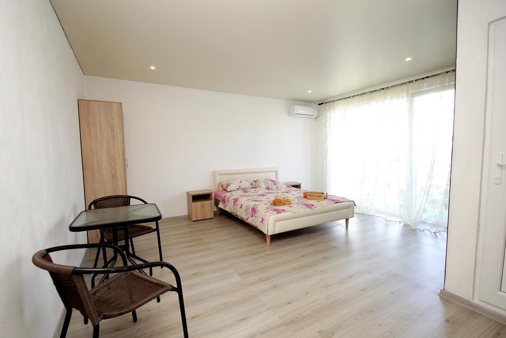 Apartments Victoria Sutomore Esterno foto